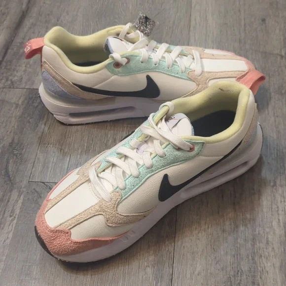 Nike Air Max Dawn (GS) - Picture 4 of 10